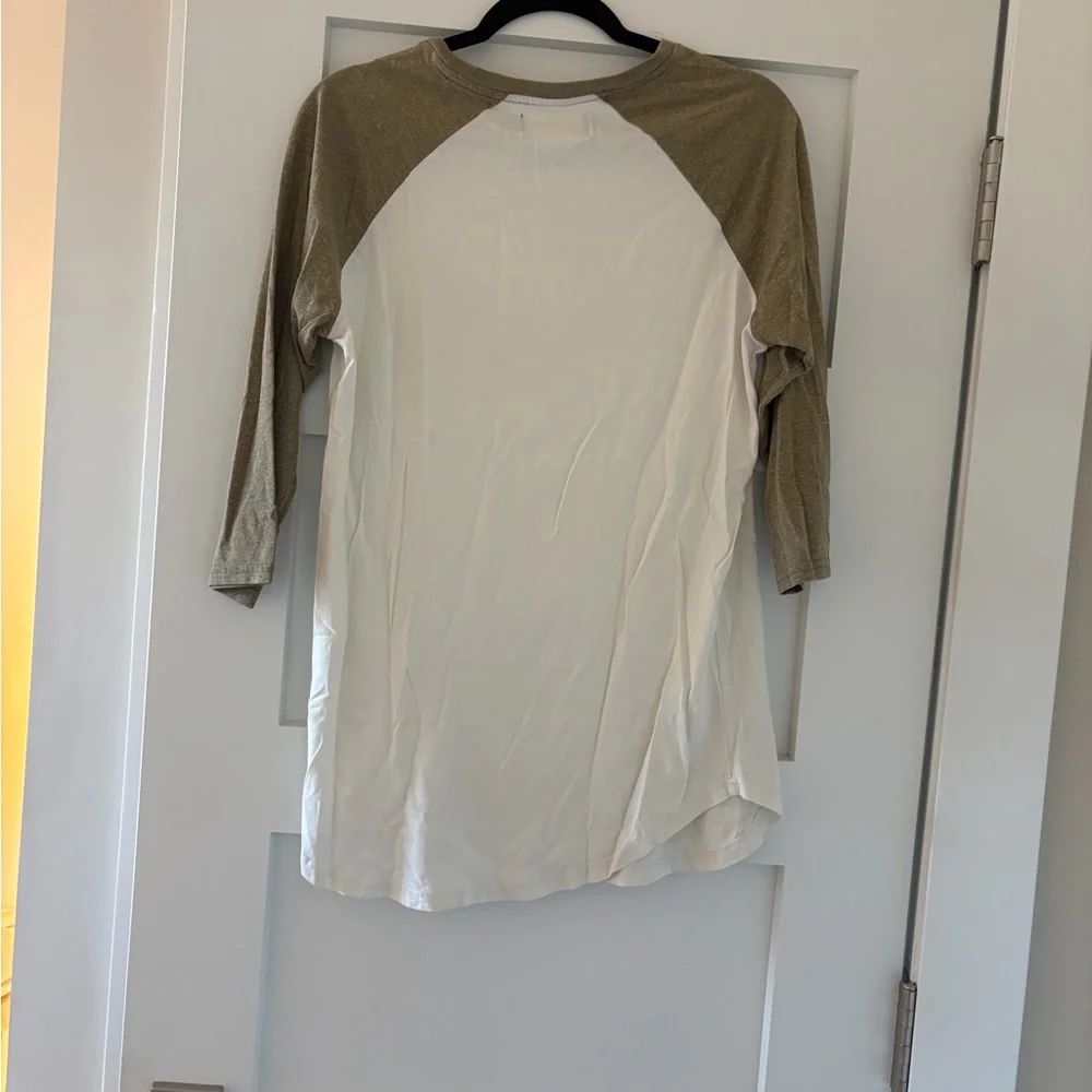 PacSun Raglan Top - Picture 2 of 3